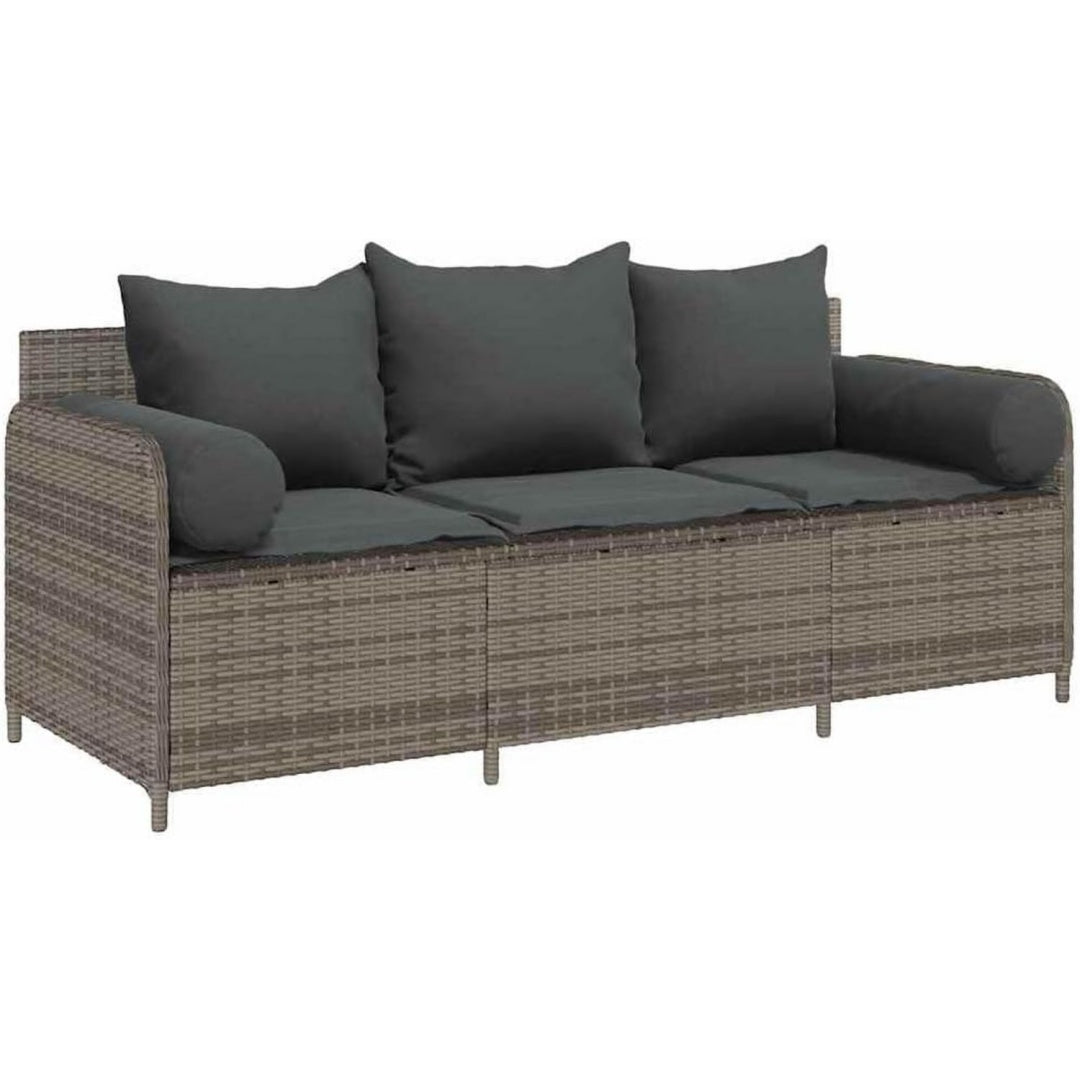 divani grigio resistente con cuscini